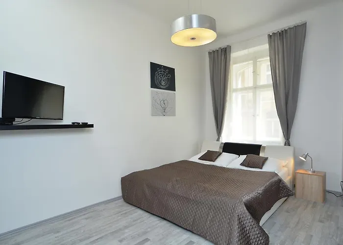 Navratilova Apartments