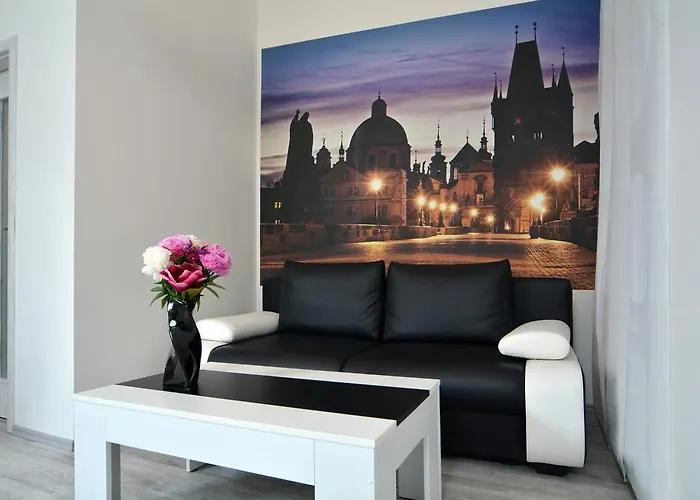 Navratilova Apartments